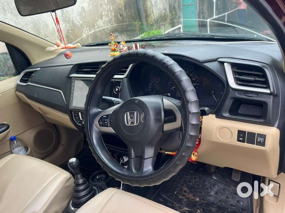 Honda Amaze 2016 Petrol Well Maintained