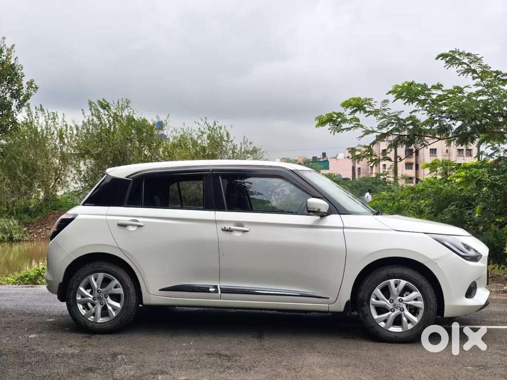 Maruti Suzuki Swift, 2025, Petrol