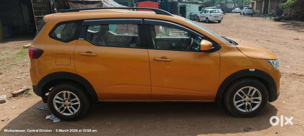 Renault Triber Rxt, 2019, Petrol