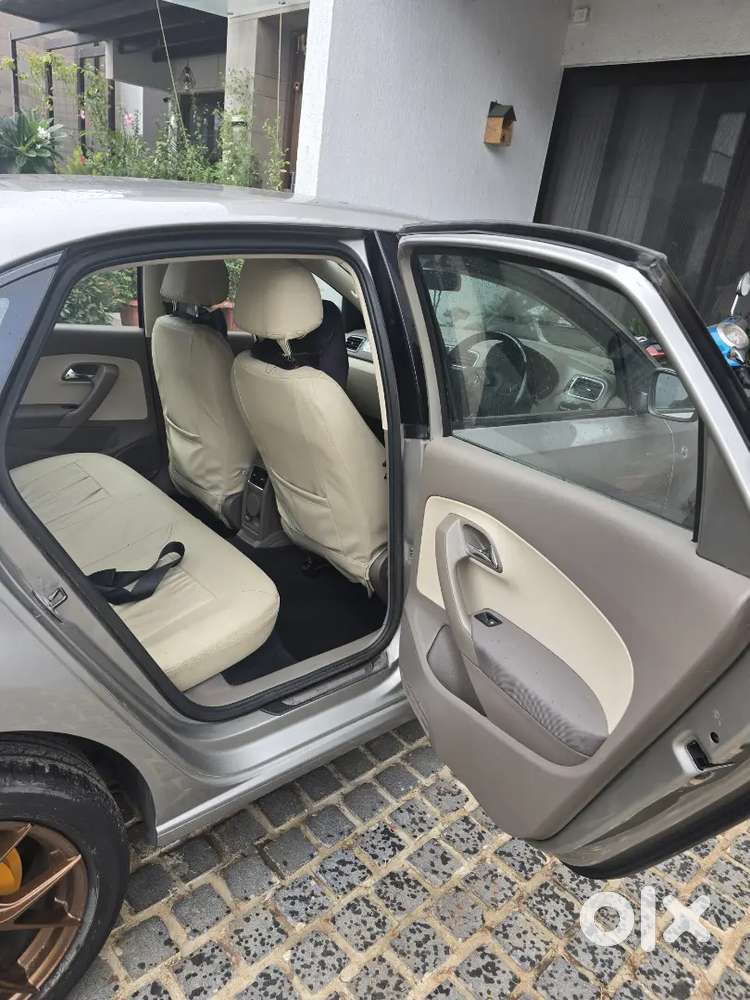Skoda Rapid 1.6 Petrol Manua Ultima| 2nd Owner | 79k | ₹4.35l