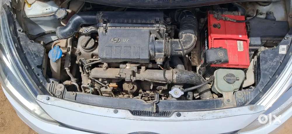 Hyundai Xcent Diesel 2015 Variant