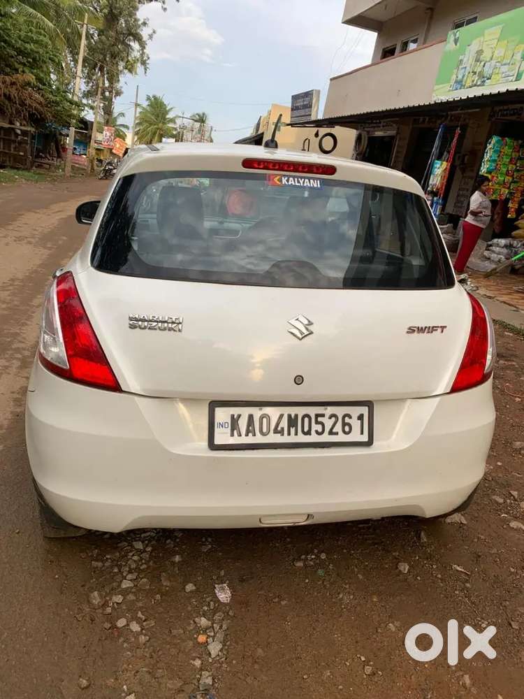 Maruti Suzuki Swift Lxi 2015 Car