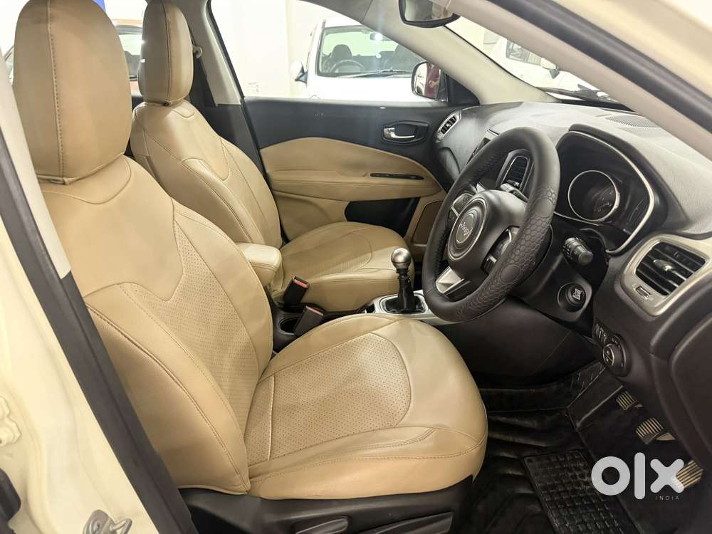 Jeep Compass 2.0 Longitude Option, 2017, Diesel