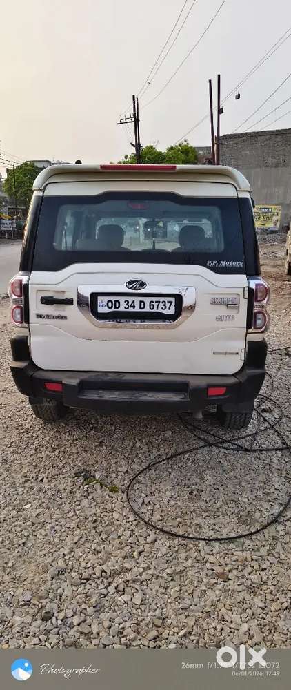 Mahindra Scorpio S4 2017 Diesel Well Maintained