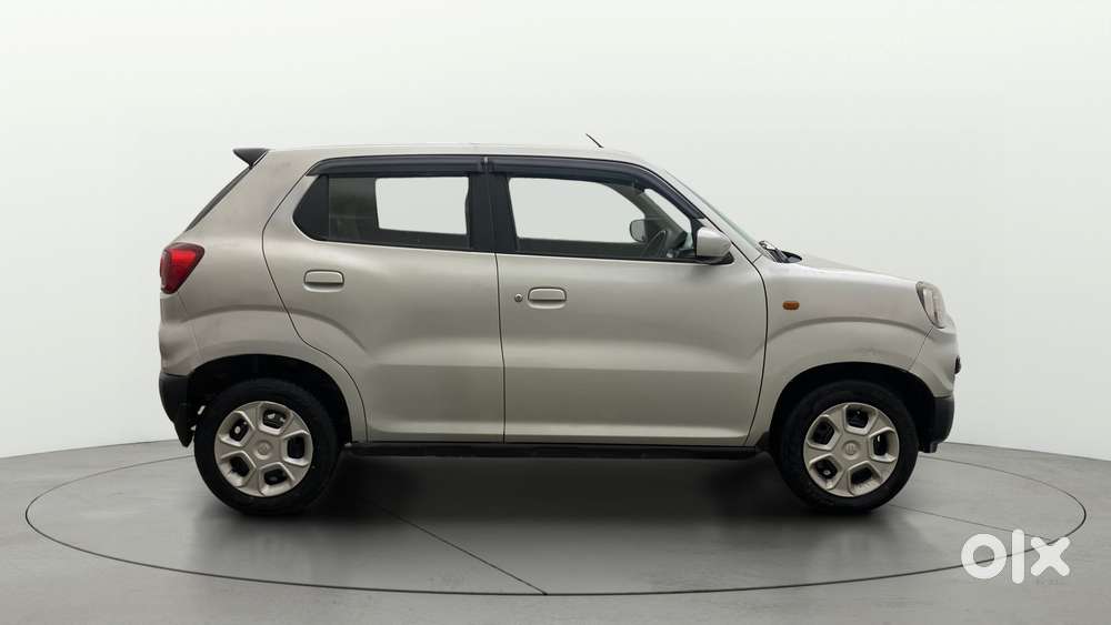 Maruti Suzuki S-presso Vxi Plus, 2023, Petrol