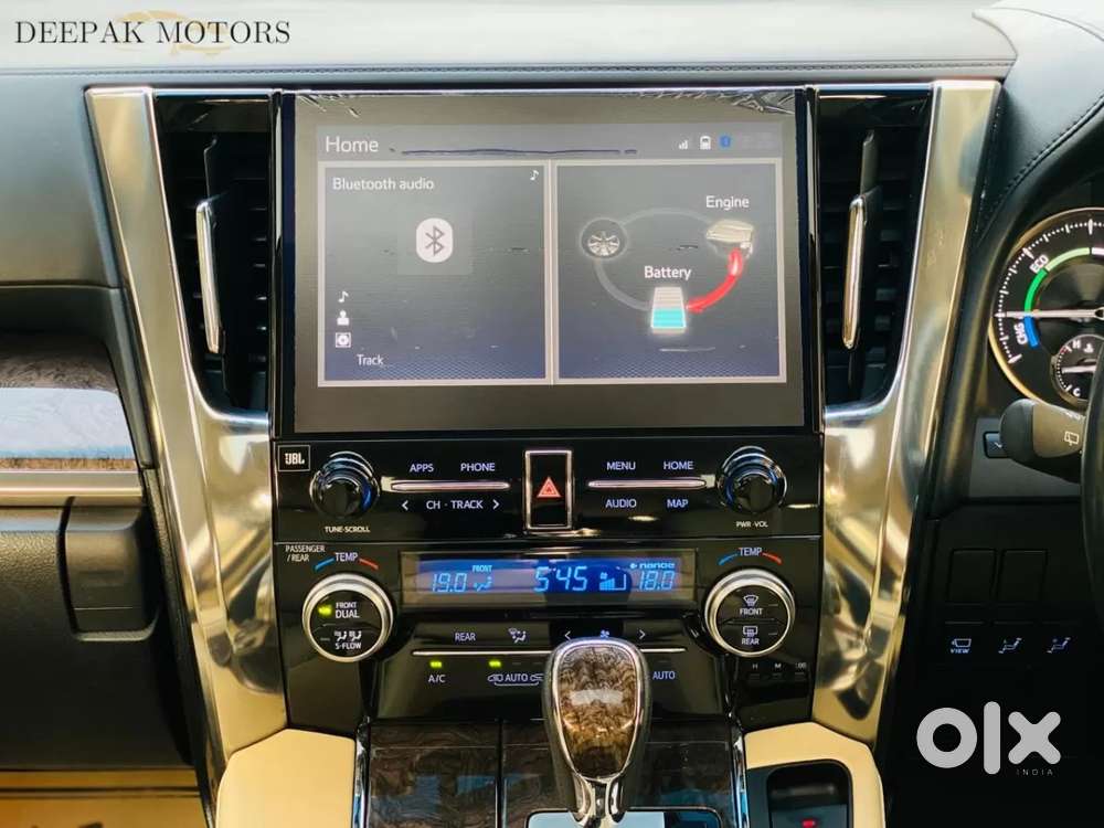 Toyota Vellfire 2.5 Hybrid, 2021, Petrol