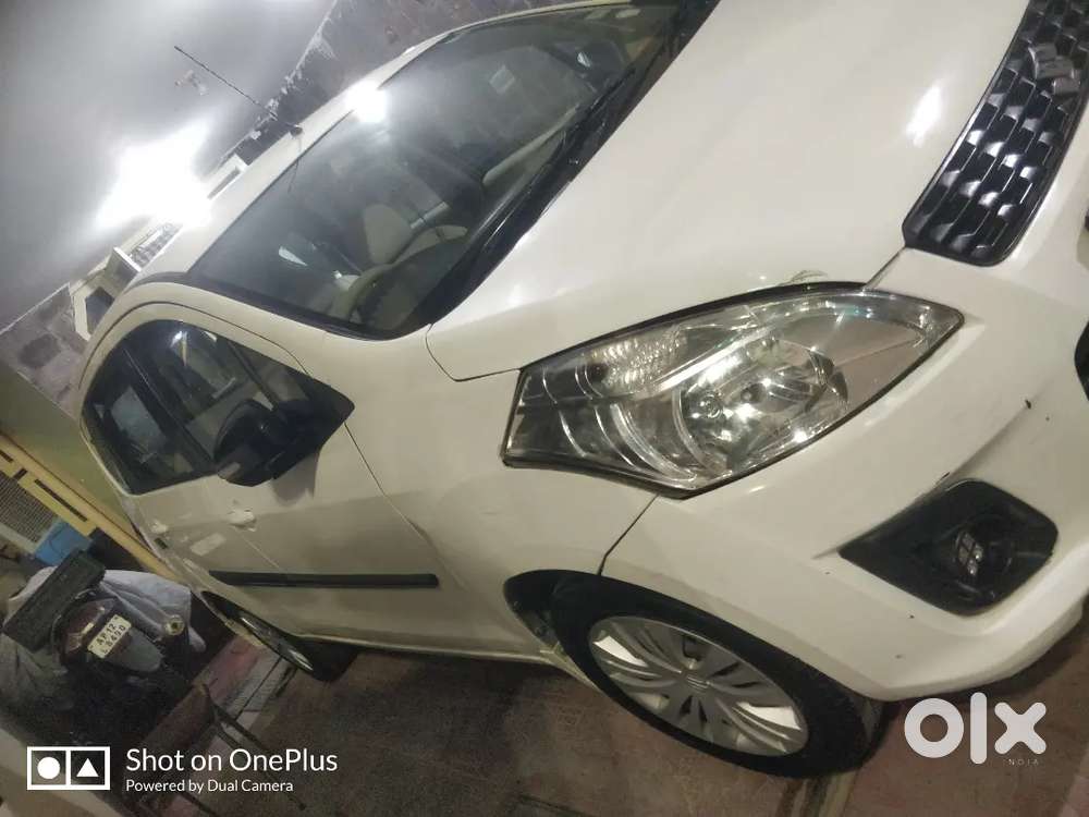 Maruti Suzuki Ertiga 2014 Petrol Manual