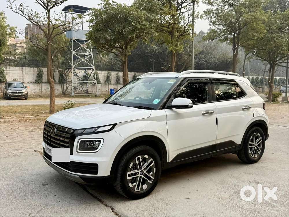 Hyundai Venue Sx (o) Mt 1.5 Diesel, 2024, Diesel