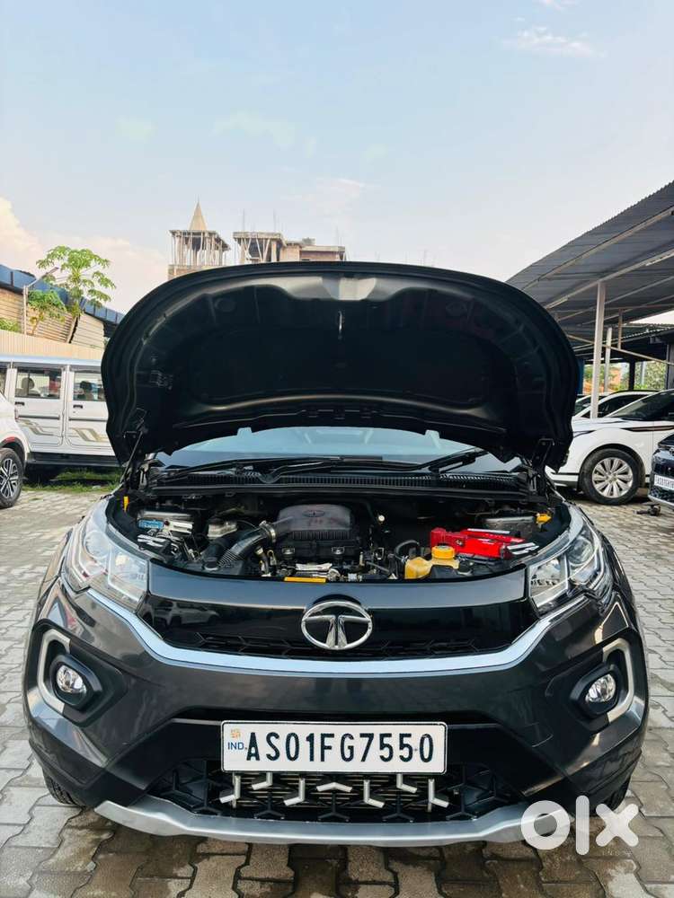 Tata Nexon 1.5 Revotorq Xz Plus Hs Dual Tone, 2022, Petrol