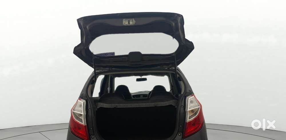 Maruti Suzuki Alto K10 Vxi, 2017, Petrol