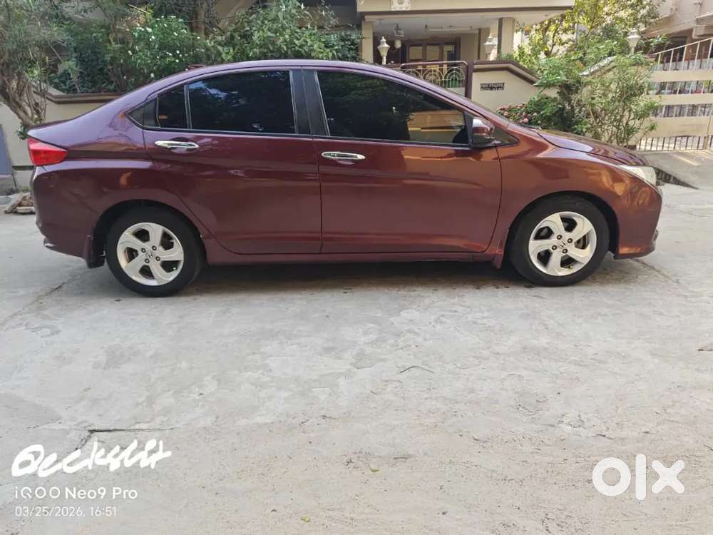 Honda City Diesel Manual 2015 Sunroof Vehicle