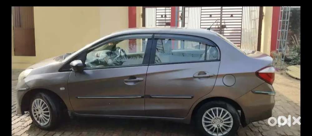 Honda Amaze 2016 Cng & Hybrids 125000 Km Driven