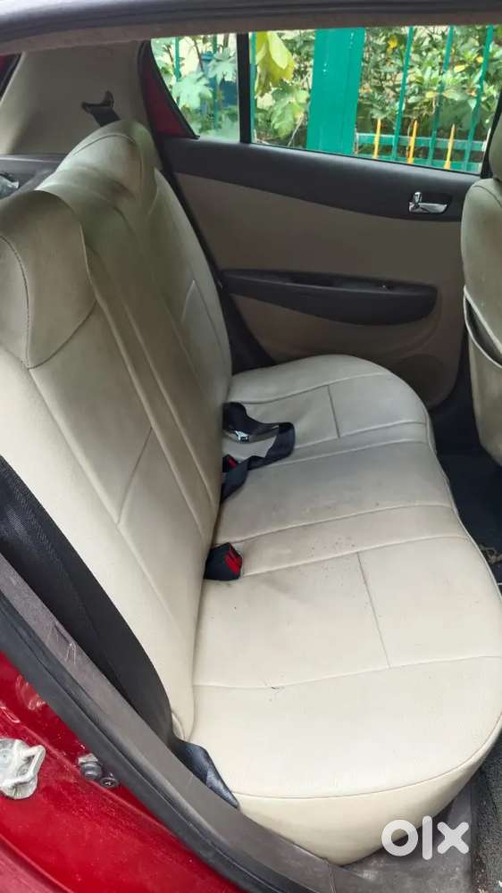 Hyundai I20 Petrol Asta 2010