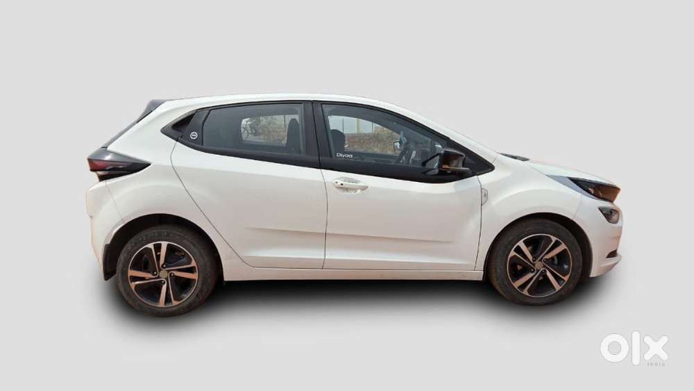 Tata Altroz 1.5 Xz Plus Diesel, 2023, Diesel