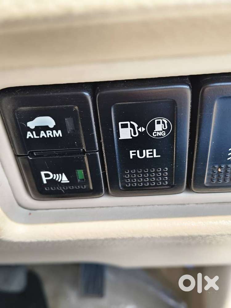 Maruti Suzuki Ertiga Vxi (o) Cng, 2016, Cng & Hybrids