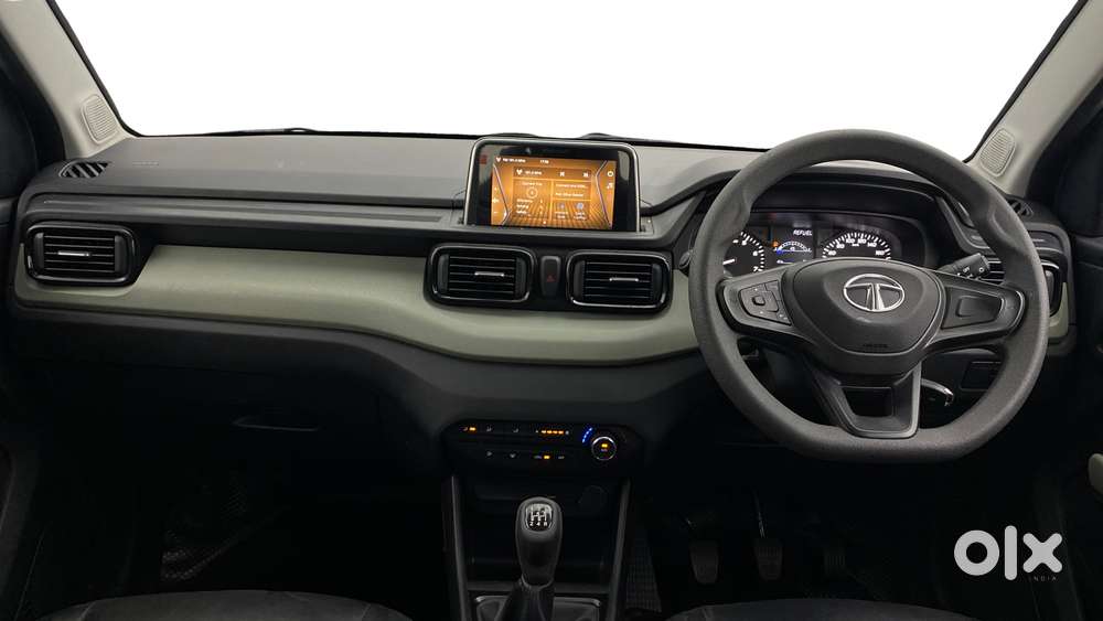 Tata Punch Camo Adventure Mt, 2022, Petrol