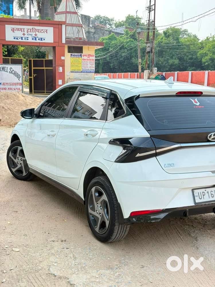 Hyundai I20 Sportz Manual 2023