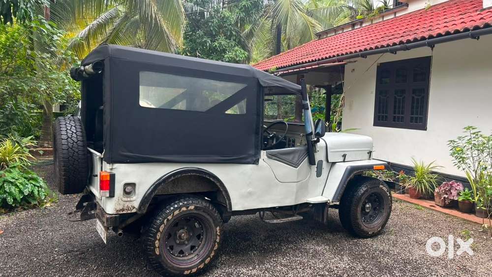 Mahindra Jeep 1995 Diesel Well Maintained