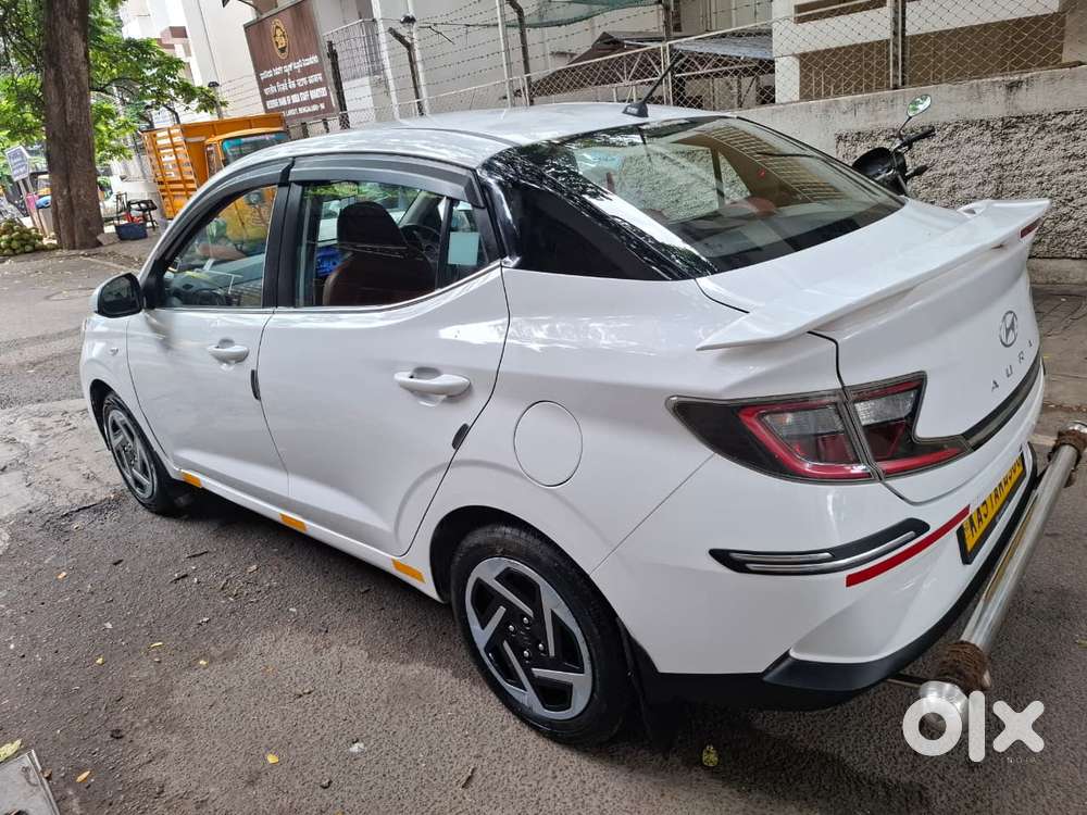 Hyundai Aura Sx (o) Crdi Manual, 2024, Cng & Hybrids