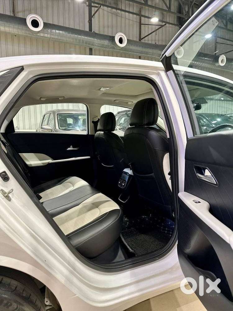 Hyundai Verna 1.5 Sx Turbo Petrol Mt, 2024, Petrol