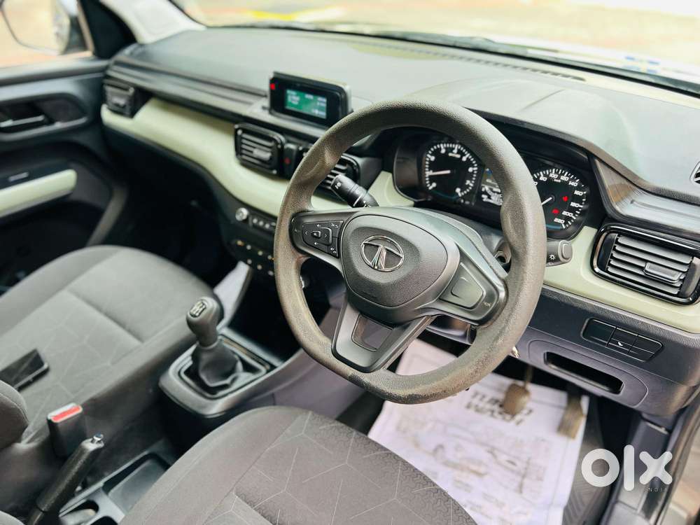 Tata Punch Camo Adventure Mt, 2022, Petrol
