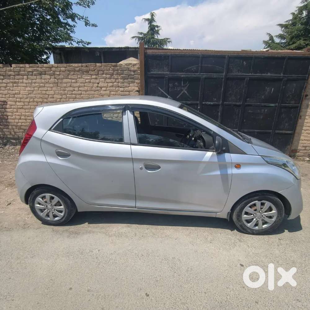 Hyundai Eon Magna 2013 Petrol