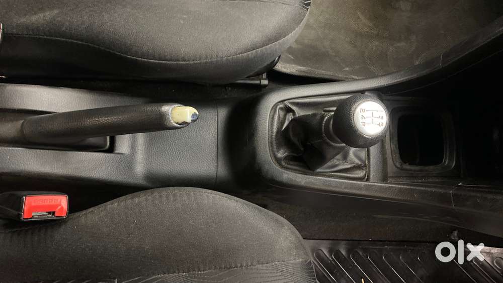 Maruti Suzuki Swift 2011-2014 Vxi, 2013, Petrol