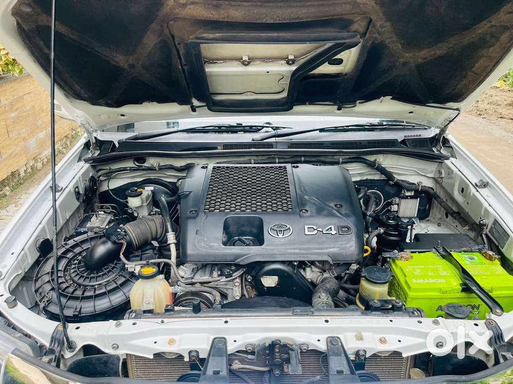 Toyota Fortuner 2011-2016 4x2 At, 2012, Diesel
