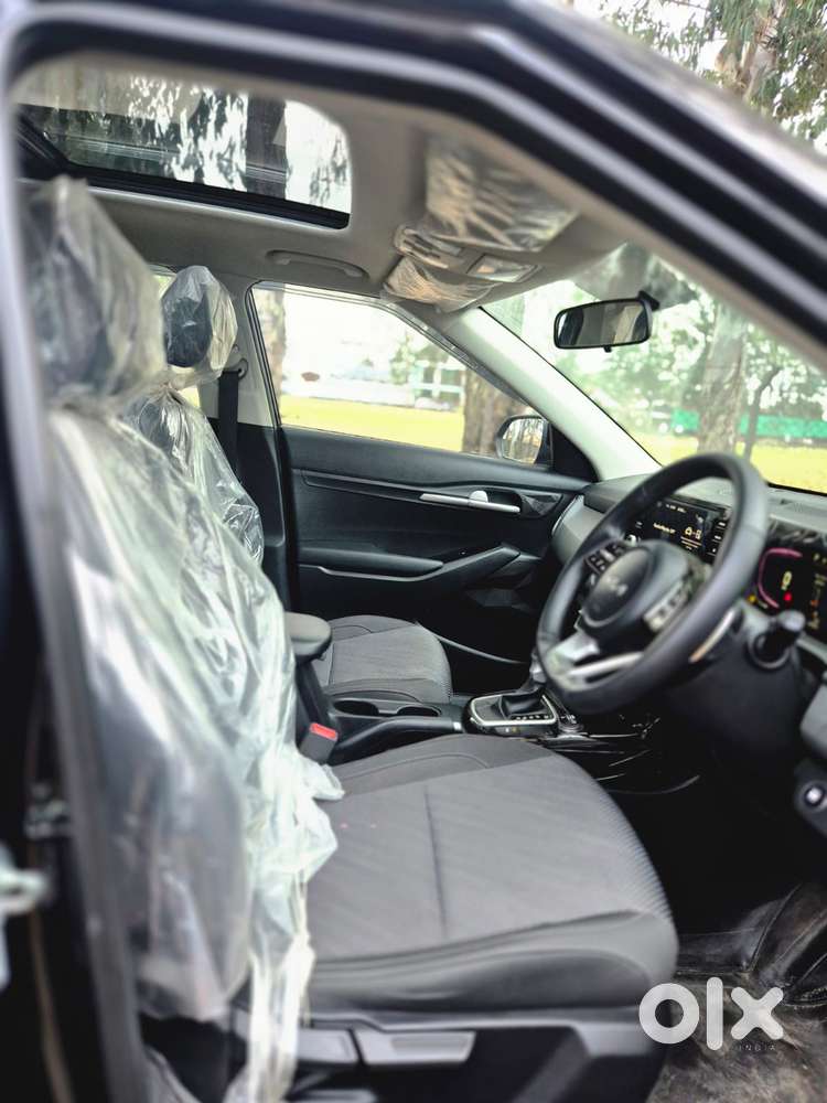 Kia Seltos Htk G, 2024, Petrol