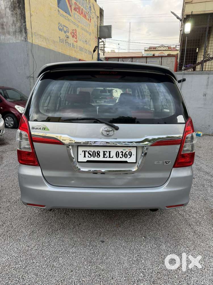 Toyota Innova 2.5 Vx 8 Str, 2015, Diesel