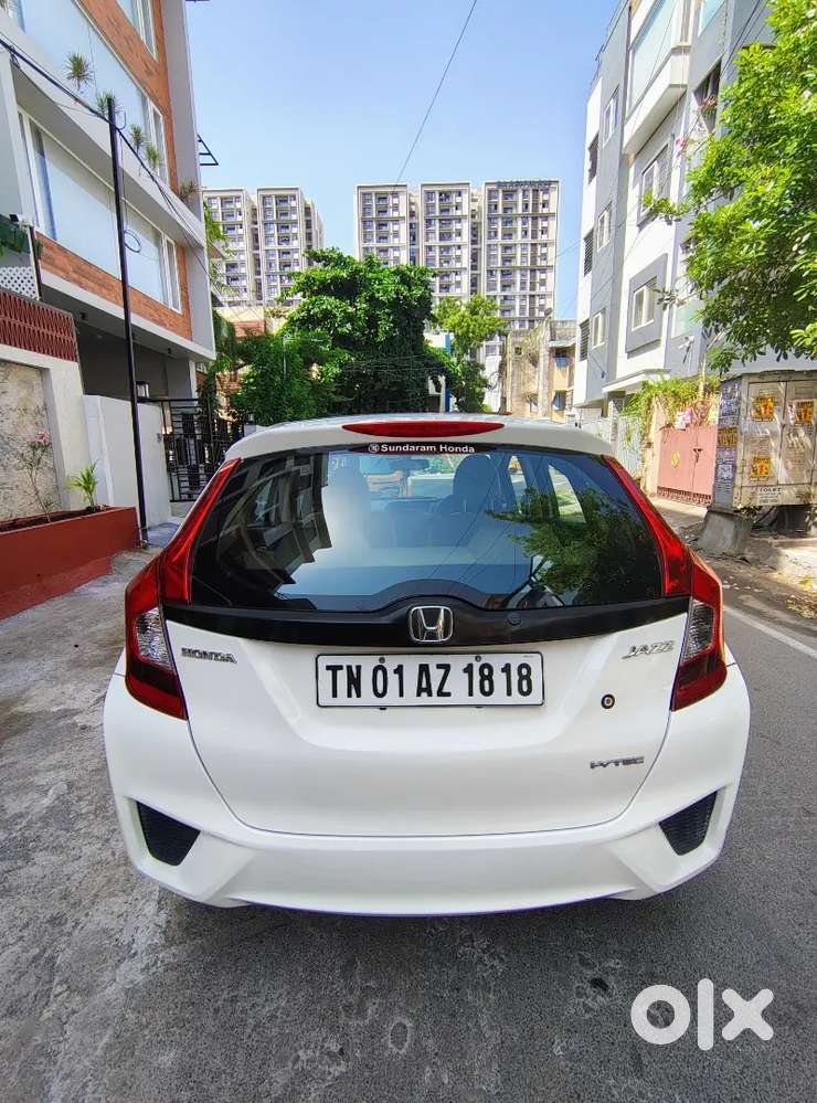 Honda Jazz Petrol Mt 2015