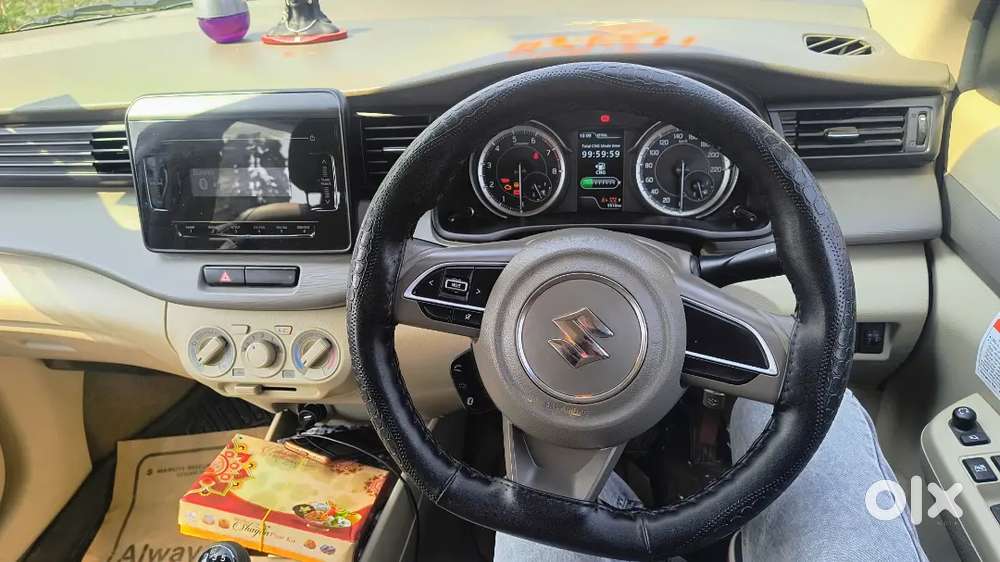 Maruti Suzuki Ertiga Vxi 2025