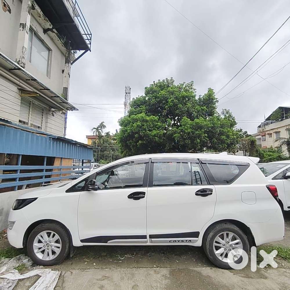Toyota Innova Crysta 2.4 G Mt 8s, 2017, Diesel