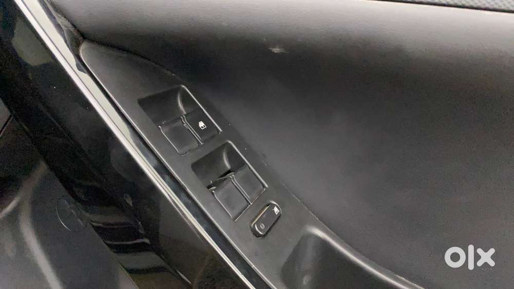 Tata Nexon 1.2 Revotron Xz, 2023, Petrol