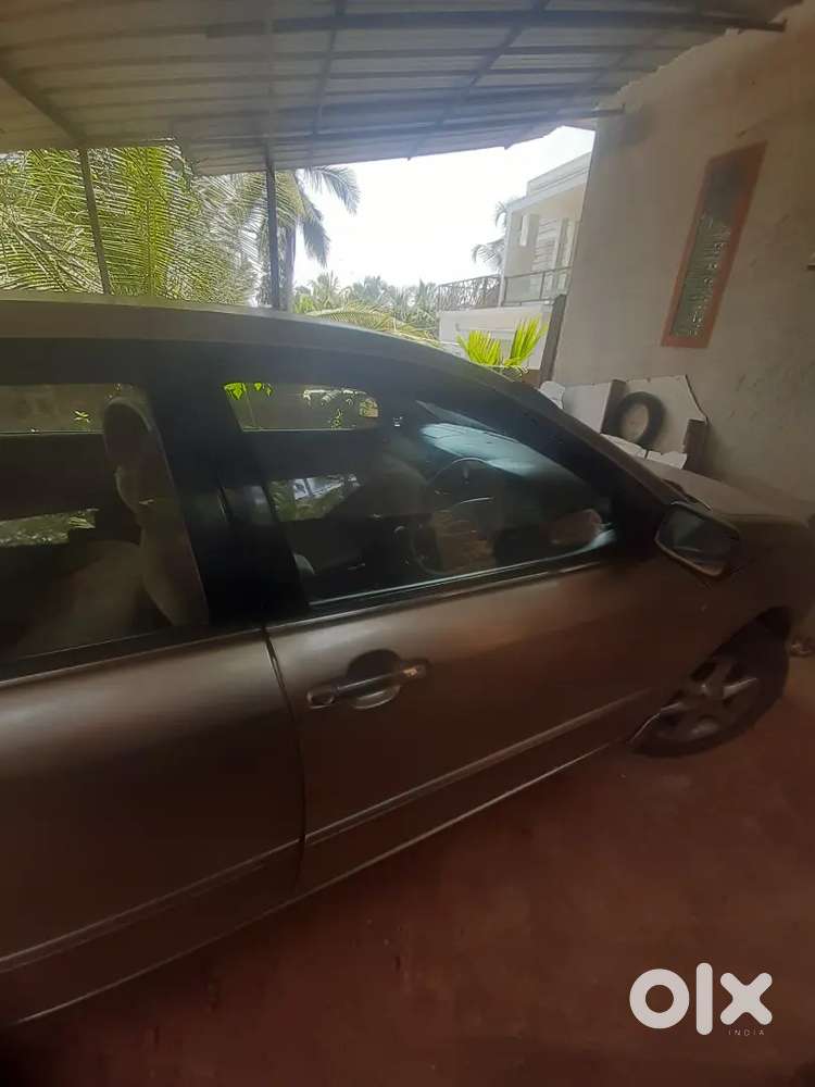Toyota Corolla 2004 Petrol Well Maintained