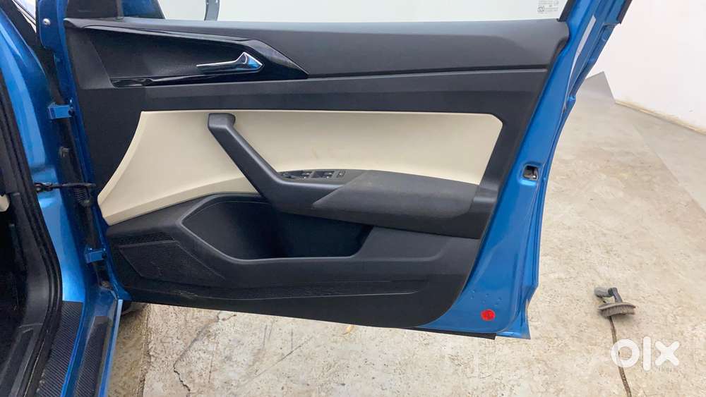 Skoda Slavia 1.0 Ambition Tsi At, 2023, Petrol
