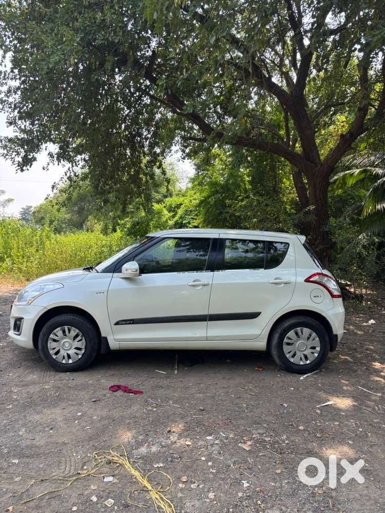 Maruti Suzuki Swift Vxi 2016