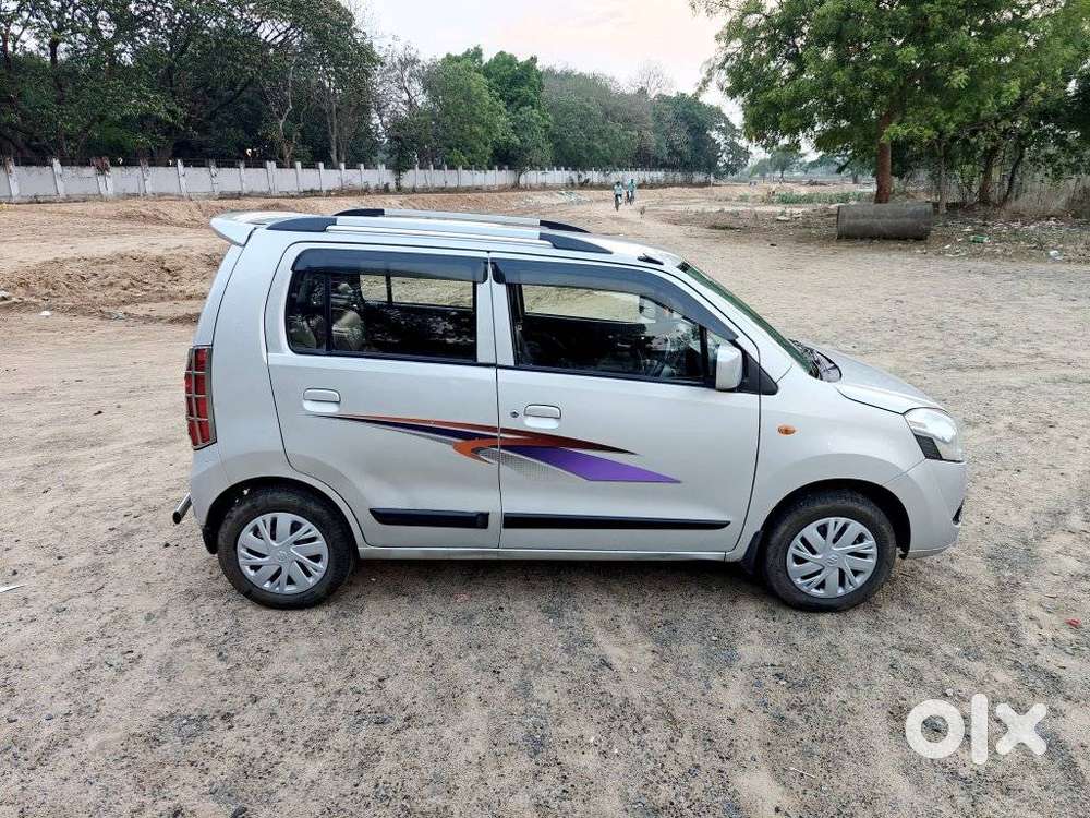 Maruti Suzuki Wagon R Vxi, 2012, Petrol