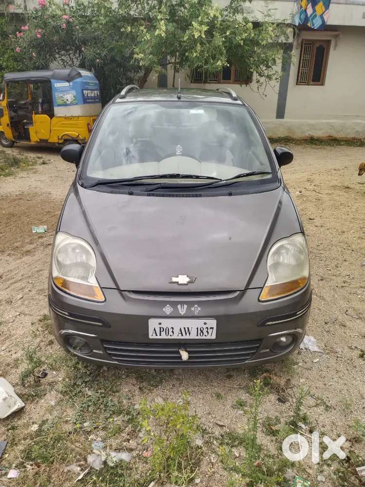 Chevrolet Spark 2011 40kmpl 1kg