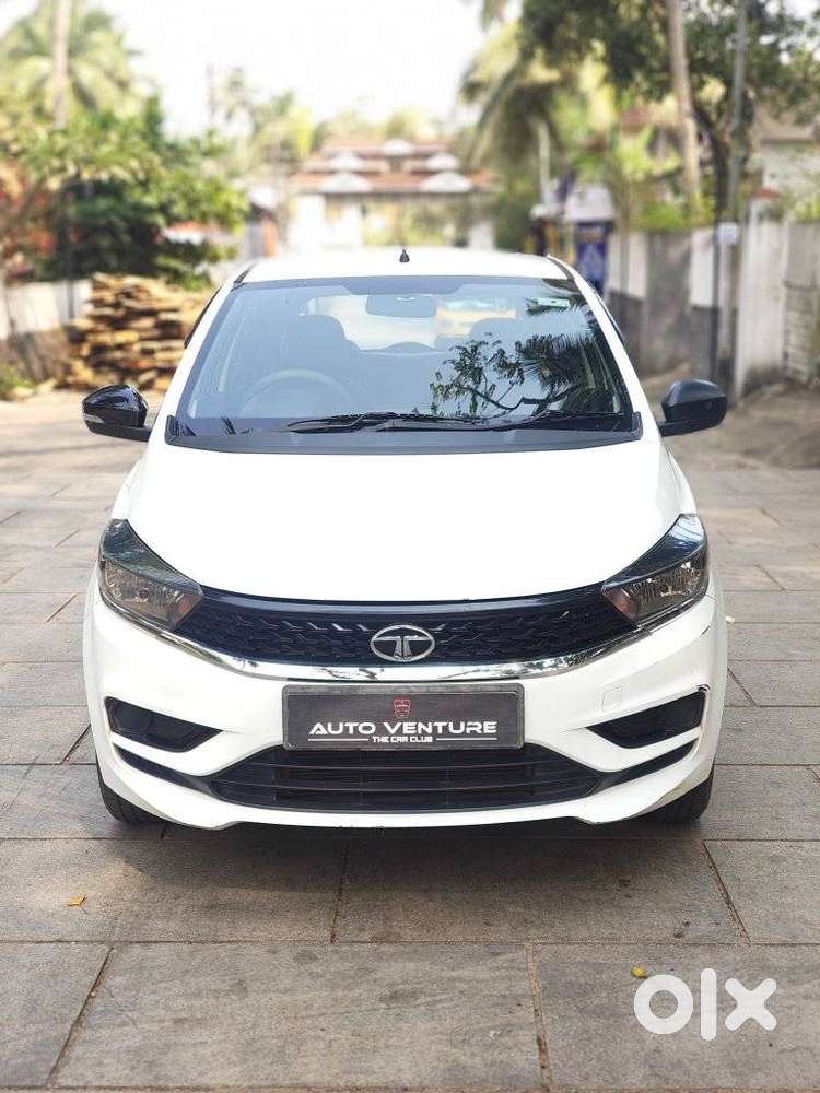 Tata Tiago 1.2 Revotron Xt, 2022, Petrol
