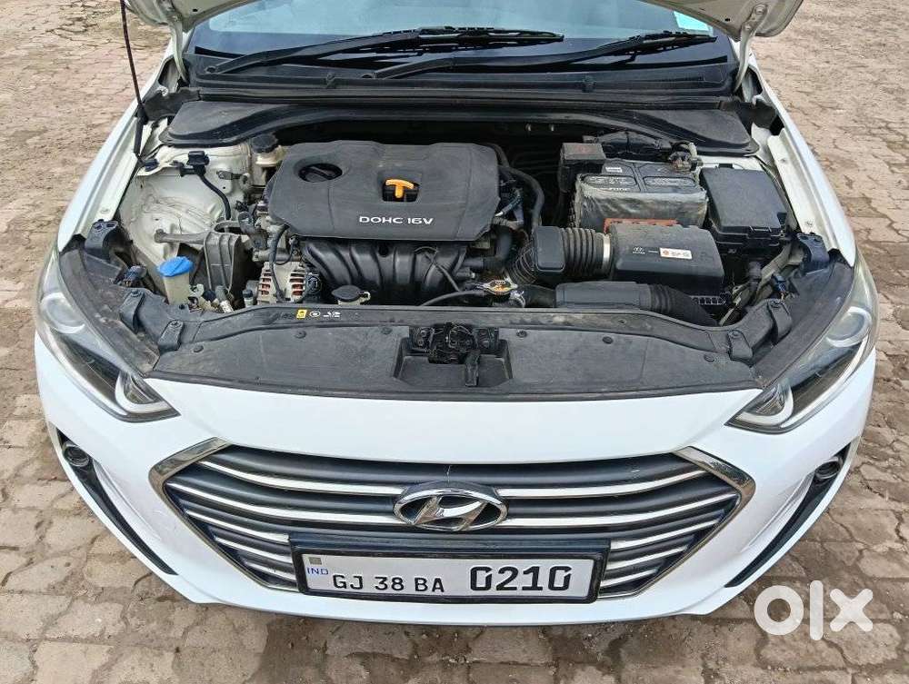 Hyundai Elantra 1.6 Sx Option At, 2018, Petrol