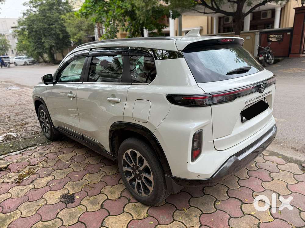 Maruti Suzuki Grand Vitara 1.5 Alpha Plus Intelligent Hybrid Ecvt, 2..