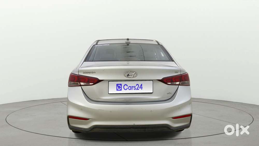Hyundai Verna 1.6 Sx (o) Vtvt, 2017, Petrol