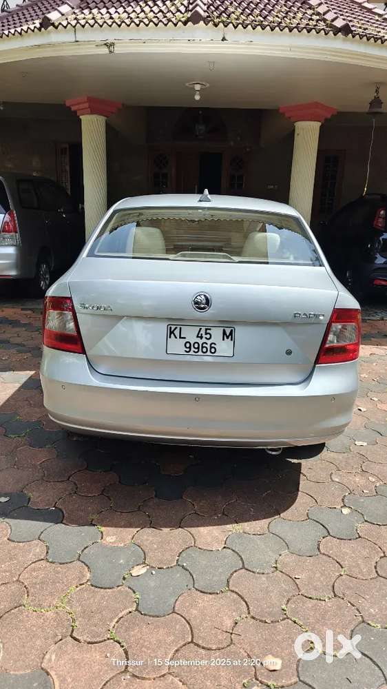 Skoda Rapid 2015