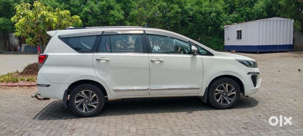 Toyota Innova Crysta 2.4 G Mt, 2021, Diesel