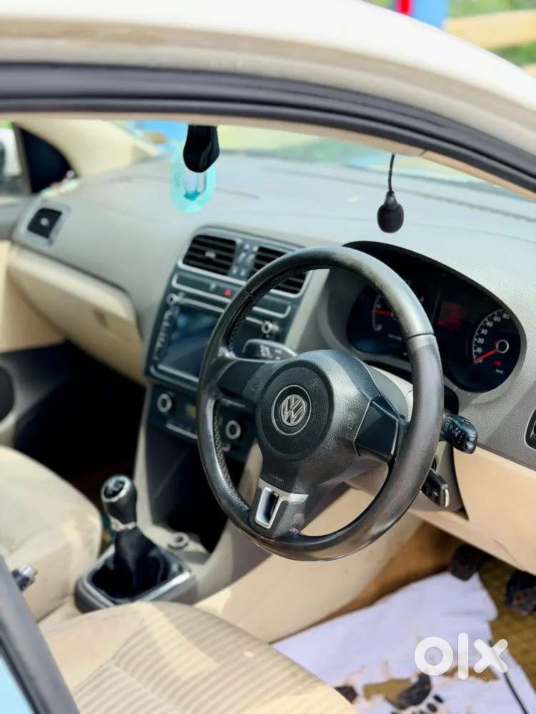 Volkswagen Vento Highline 2011
