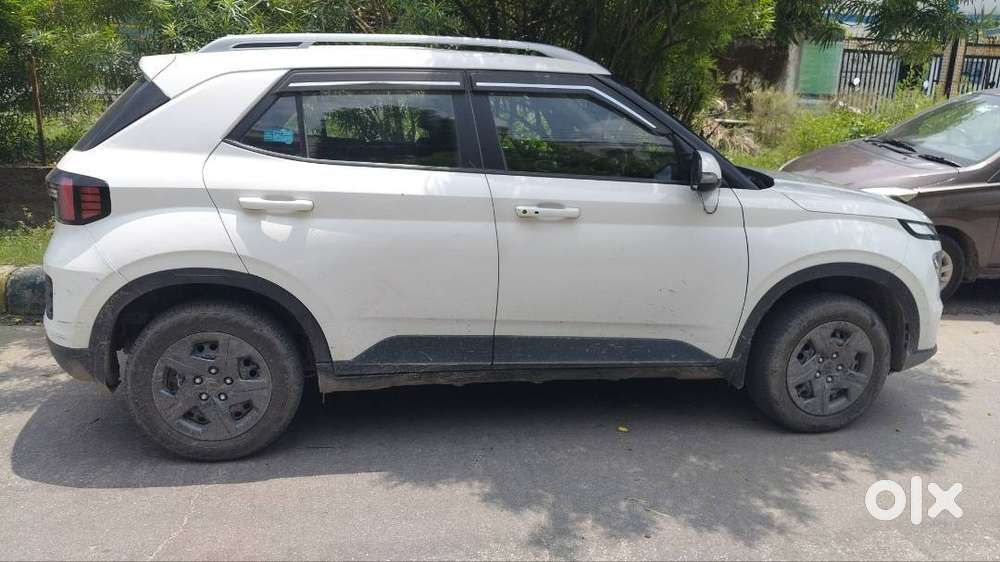 Single Hand Car 1st Owner Gadi Me Koi Dikkat Nhi H 0 Depth Insurance 8