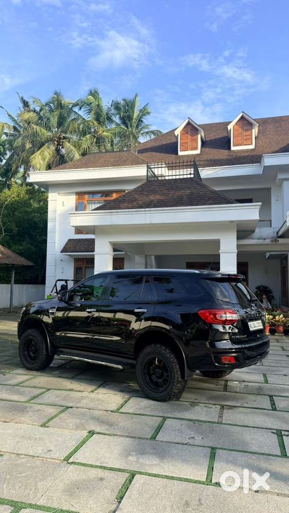 Ford Endeavour Titanium 2019 Diesel
