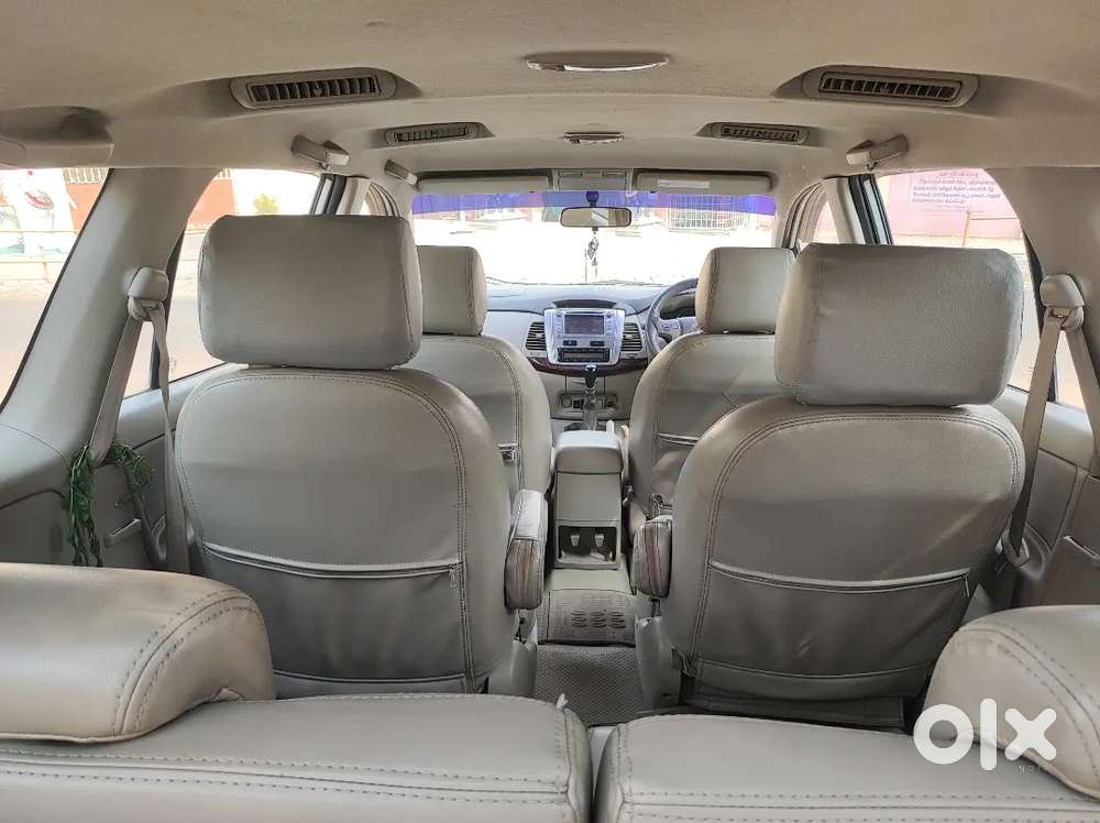 Toyota Innova 2013 Diesel Well Maintained
