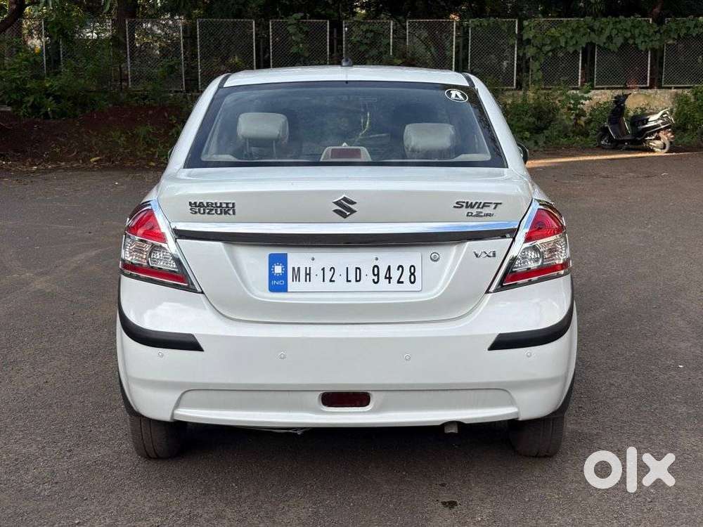 Maruti Suzuki Swift Dzire Vxi Optional, 2015, Petrol